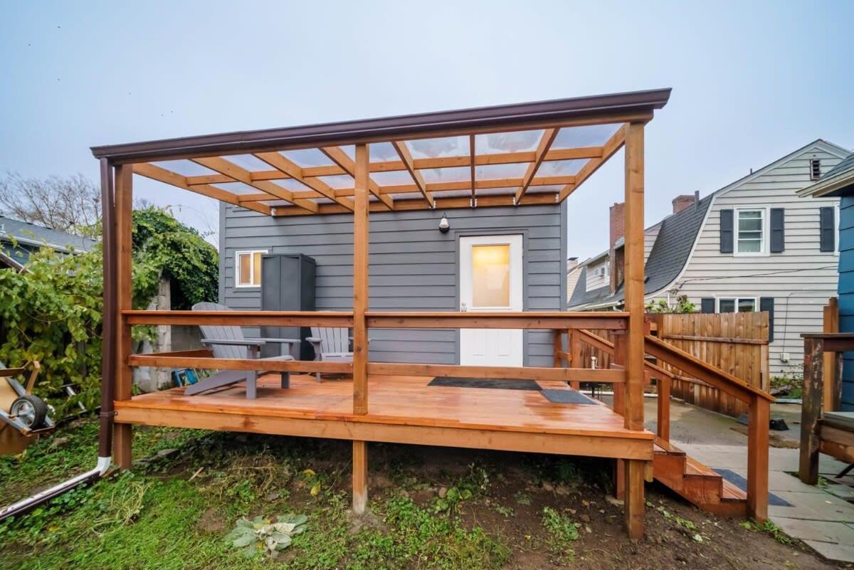 #Stayinmydistrict Overlook Backyard Tiny Suite Portland Bagian luar foto