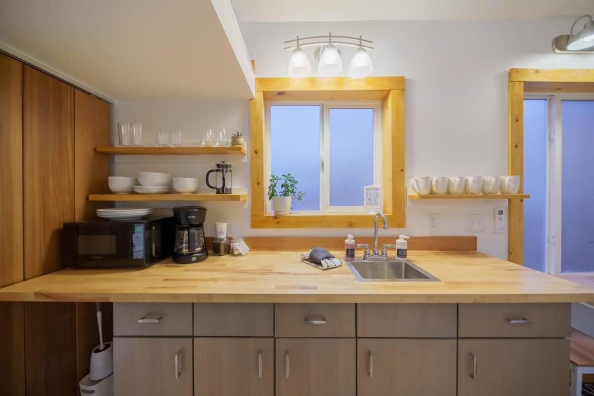 #Stayinmydistrict Overlook Backyard Tiny Suite Portland Bagian luar foto