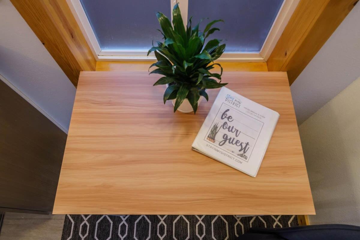#Stayinmydistrict Overlook Backyard Tiny Suite Portland Bagian luar foto